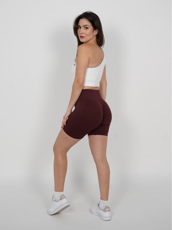 Mallas Cortas Push Up Seamless en Vino Ruka